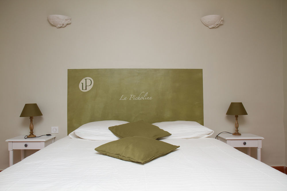 Domaine De La Pomme Hotell Trets Exteriör bild