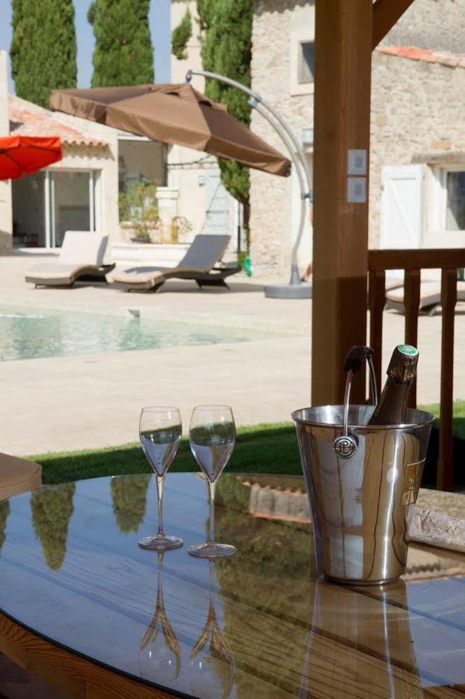 Domaine De La Pomme Hotell Trets Exteriör bild