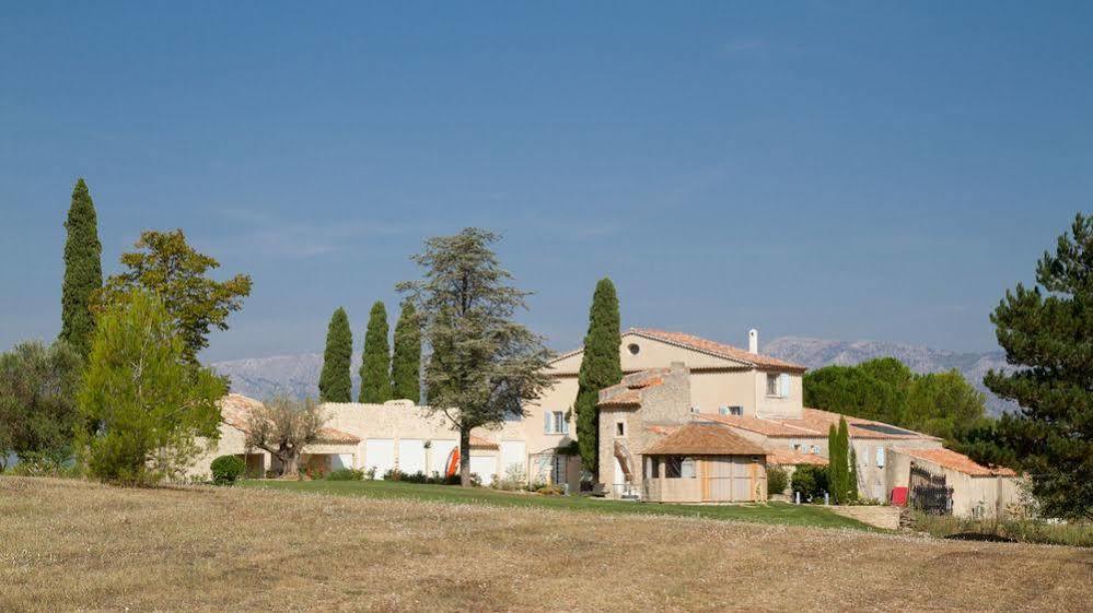 Domaine De La Pomme Hotell Trets Exteriör bild